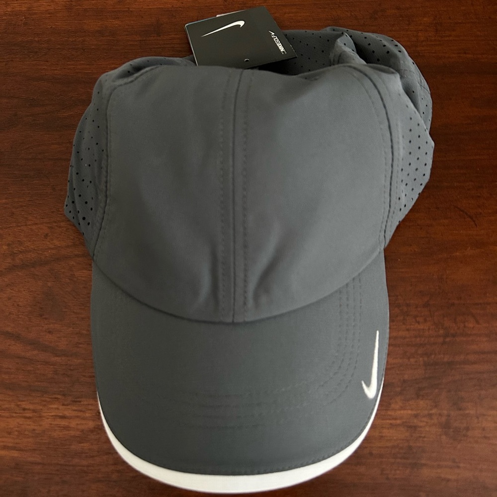 Nike Cap adult one size new with tags